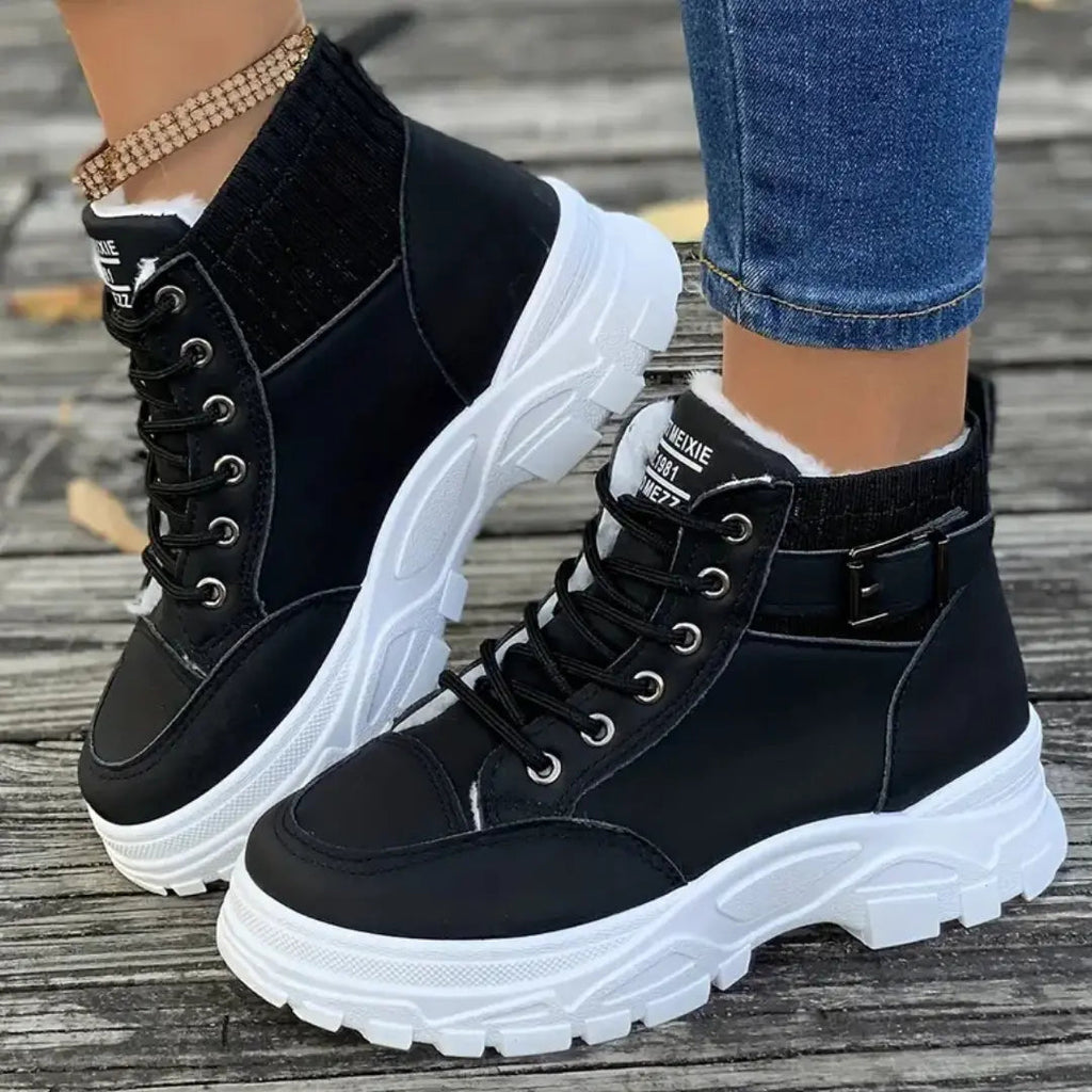 Synthetic leather ankle boots with lace-up front and chunky sole, ankle height, women