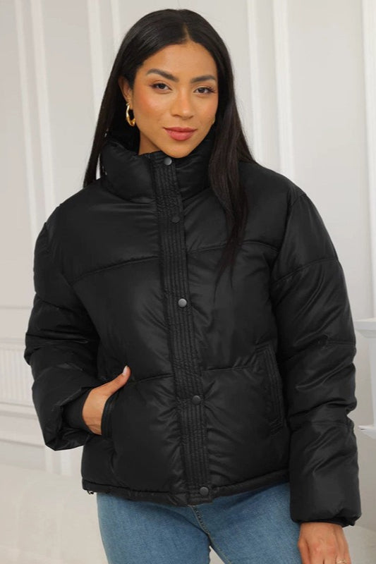 Padded puffer jacket with quilted panels and relaxed silhouette, loose fit, women, worn indoors