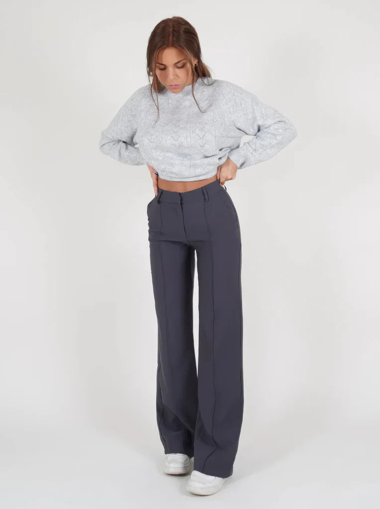 High-waisted straight-leg trousers Women